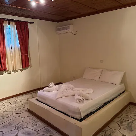 Villa Minoan *